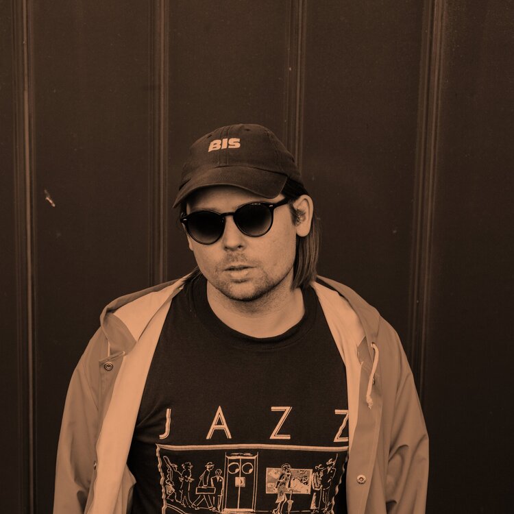 Y-OTIS (SE/DE)
